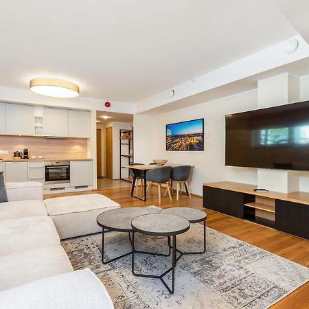 טרטו Gustav Apartments - City Center Comfort מראה חיצוני תמונה